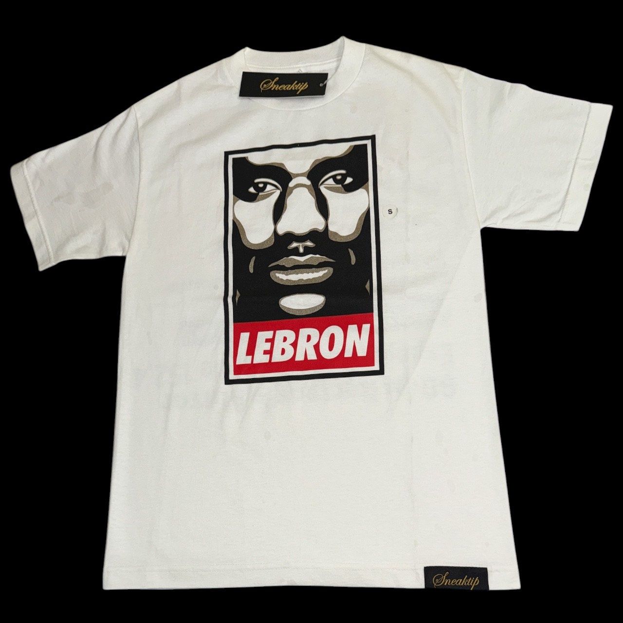 SNEAKTIP LEBRON JAMES GRAPHIC TEES