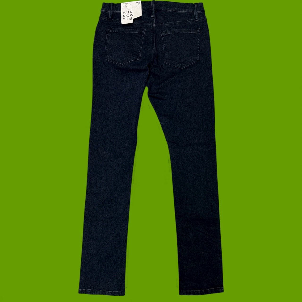 AND NOW THIS SKINNY JEANS