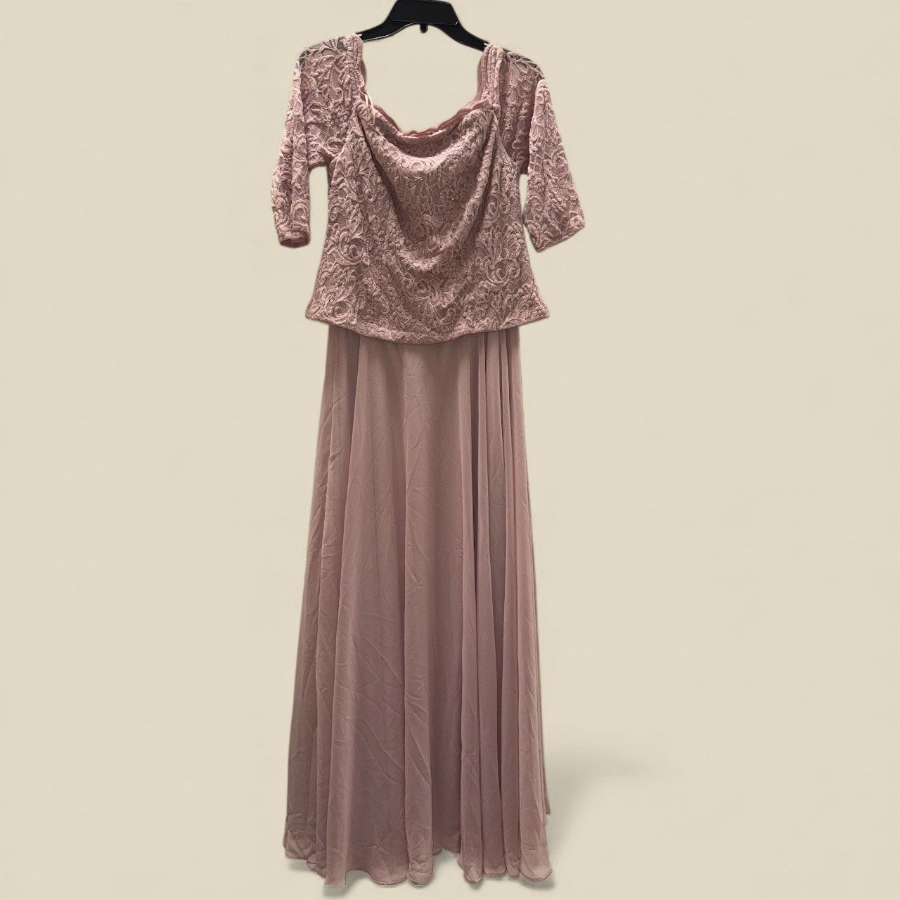 ALEX EVENINGS SCALLOP OFF-SHOULDER DRESS