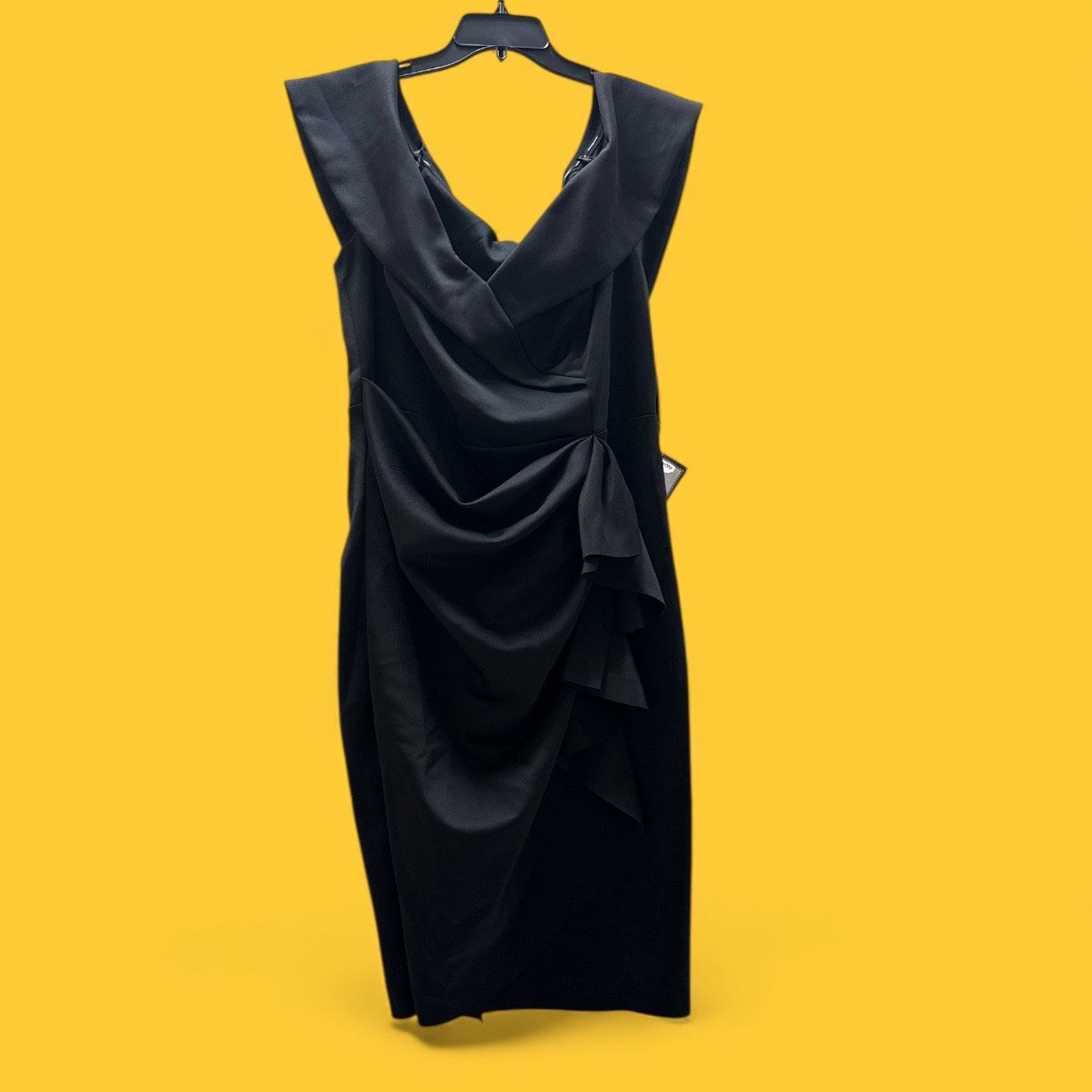 BLACK XSCAPE SLEEVELESS DRESS