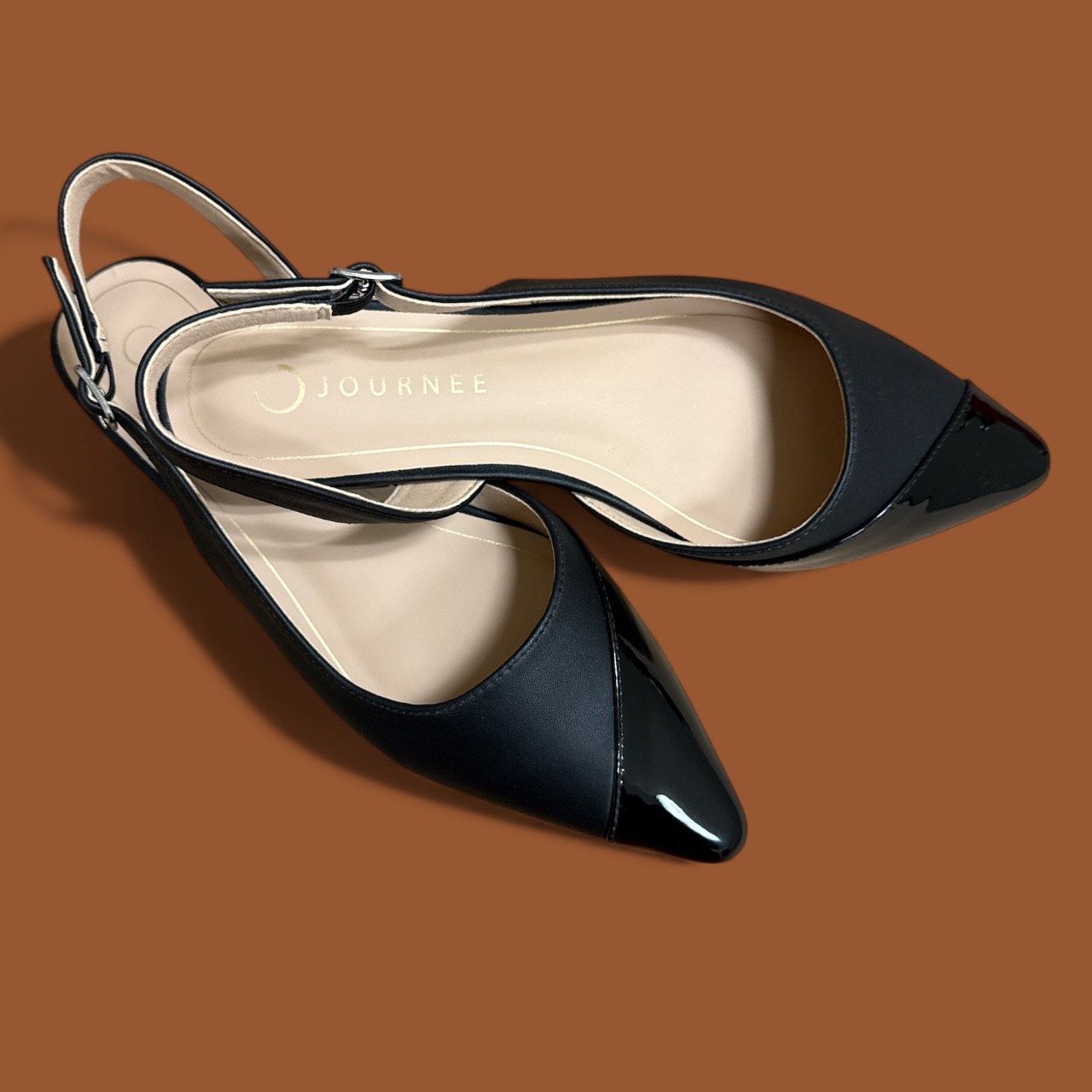 JOURNEE DAPHNNE  FLAT