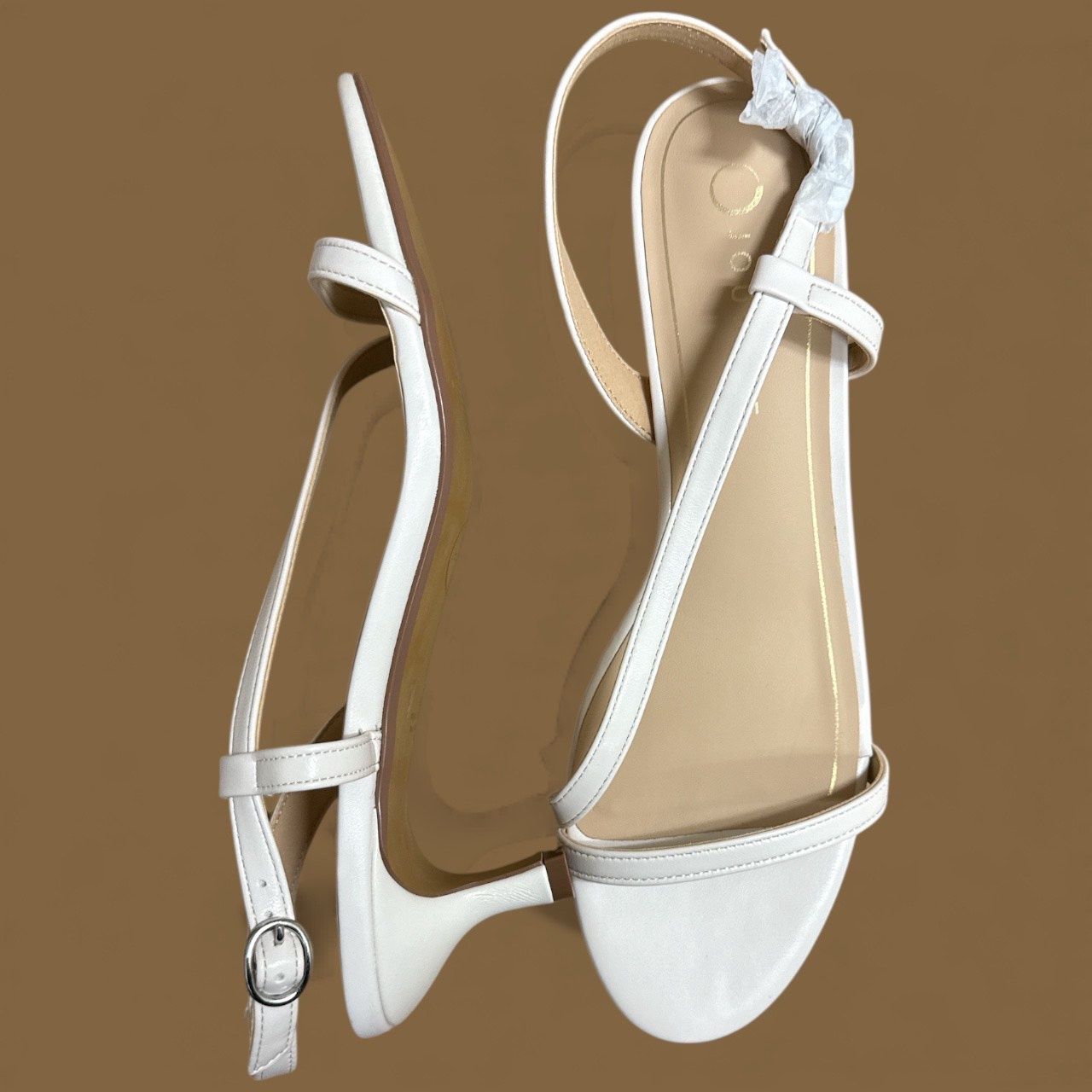 JOURNEE JEMRY CROSSOVER STRAP KITTEN HEEL SANDAL