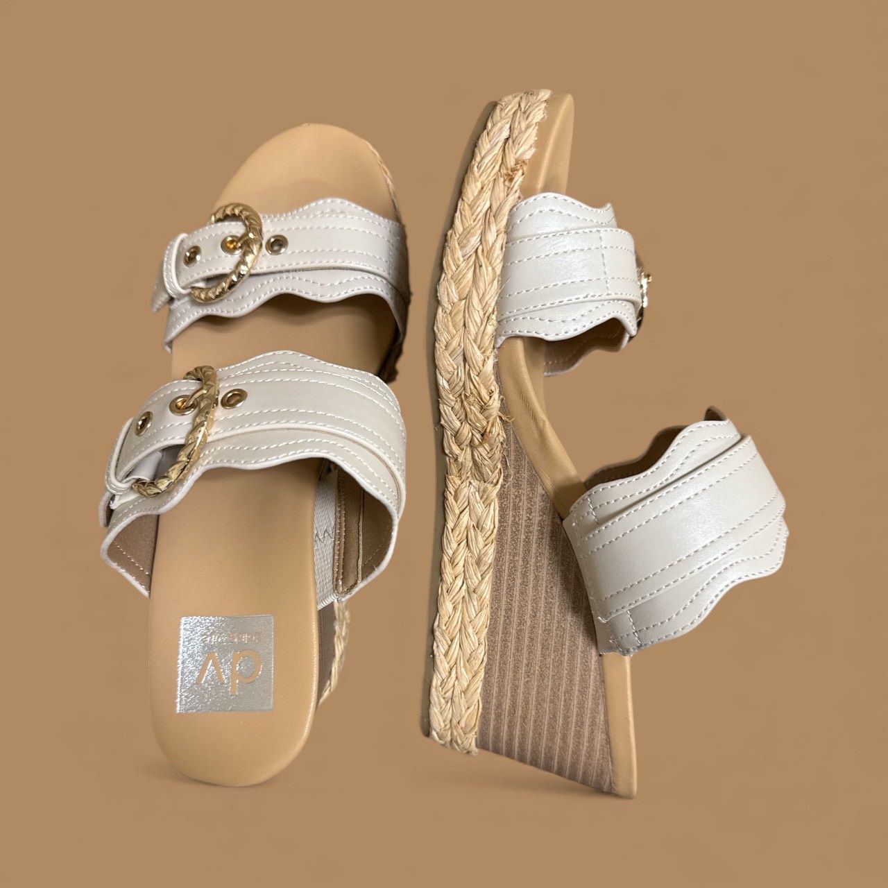 DOLCE VITA ELIO WEDGE SANDAL, Colour: IVORY, Size: 6