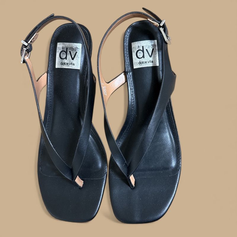 DOLCE VITA BIRDIE ANKLE STRAP THONG SANDAL