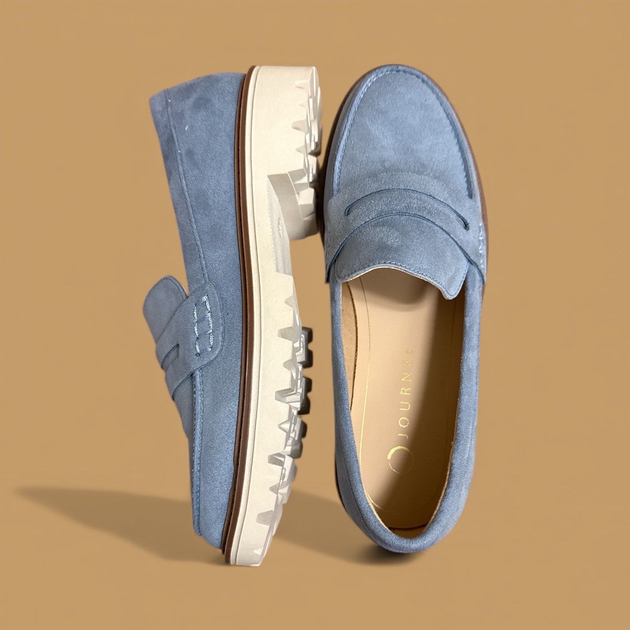 JOURNEE KENLY SLIP ON ROUND TOE LOAFER