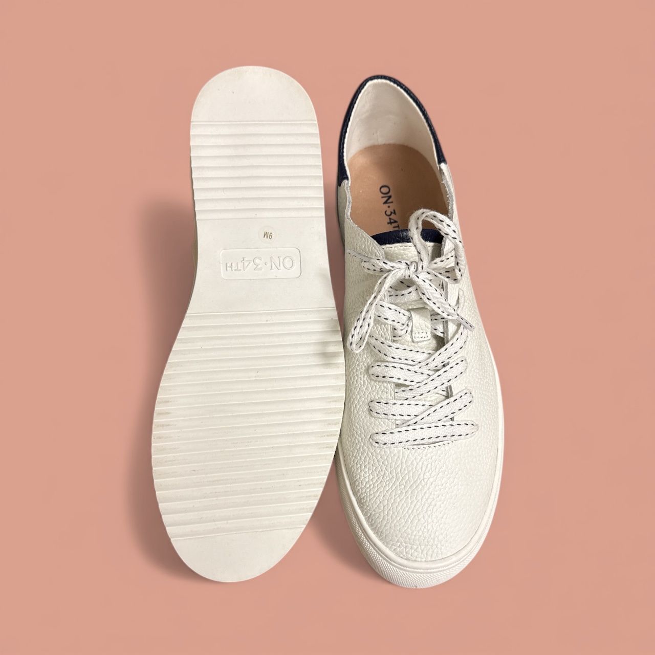 ON 34TH LADIE'S PARKSS LACEUP SNEAKER