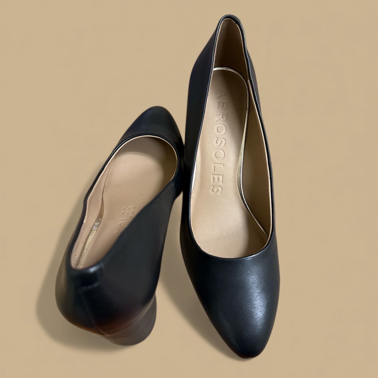 AEROSOLES BETSEY PUMPS, Colour: BLACK, Size: 9 M