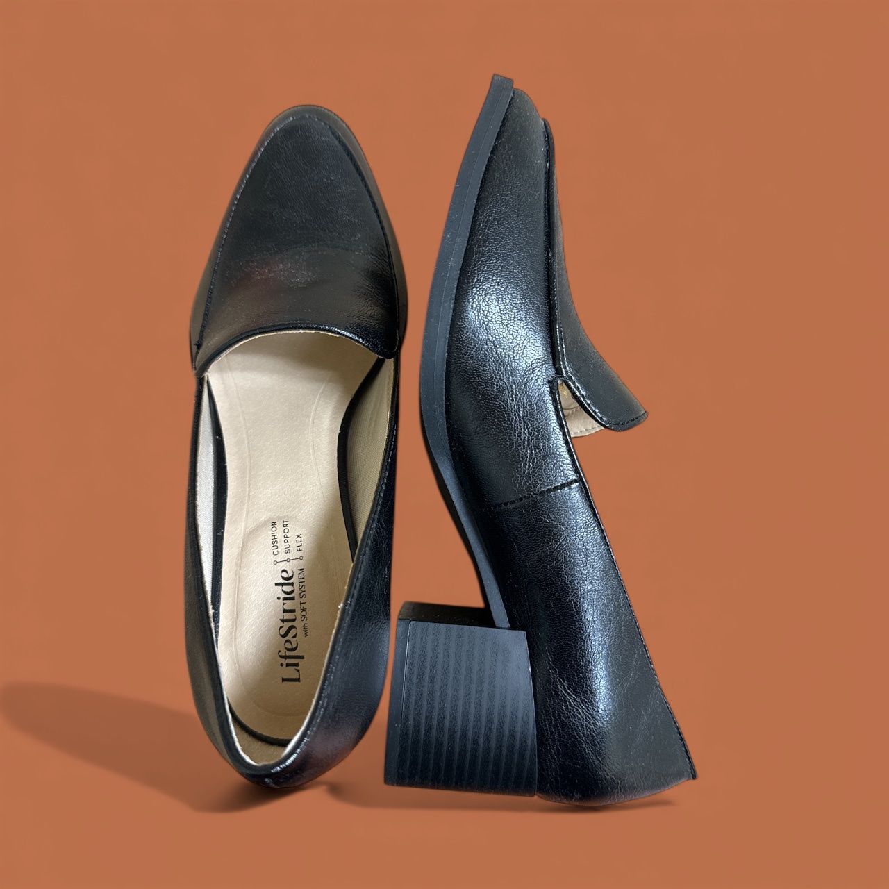 LIFESTRIDE DEVYN HEELED LOAFER