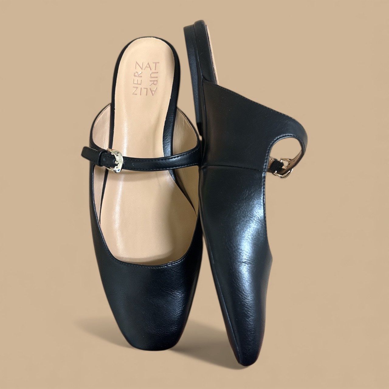 NATURALIZER APPLE SQUARE TOE MARY JANE MULE