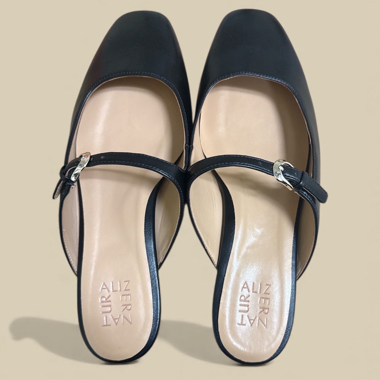 NATURALIZER APPLE SQUARE TOE MARY JANE MULE