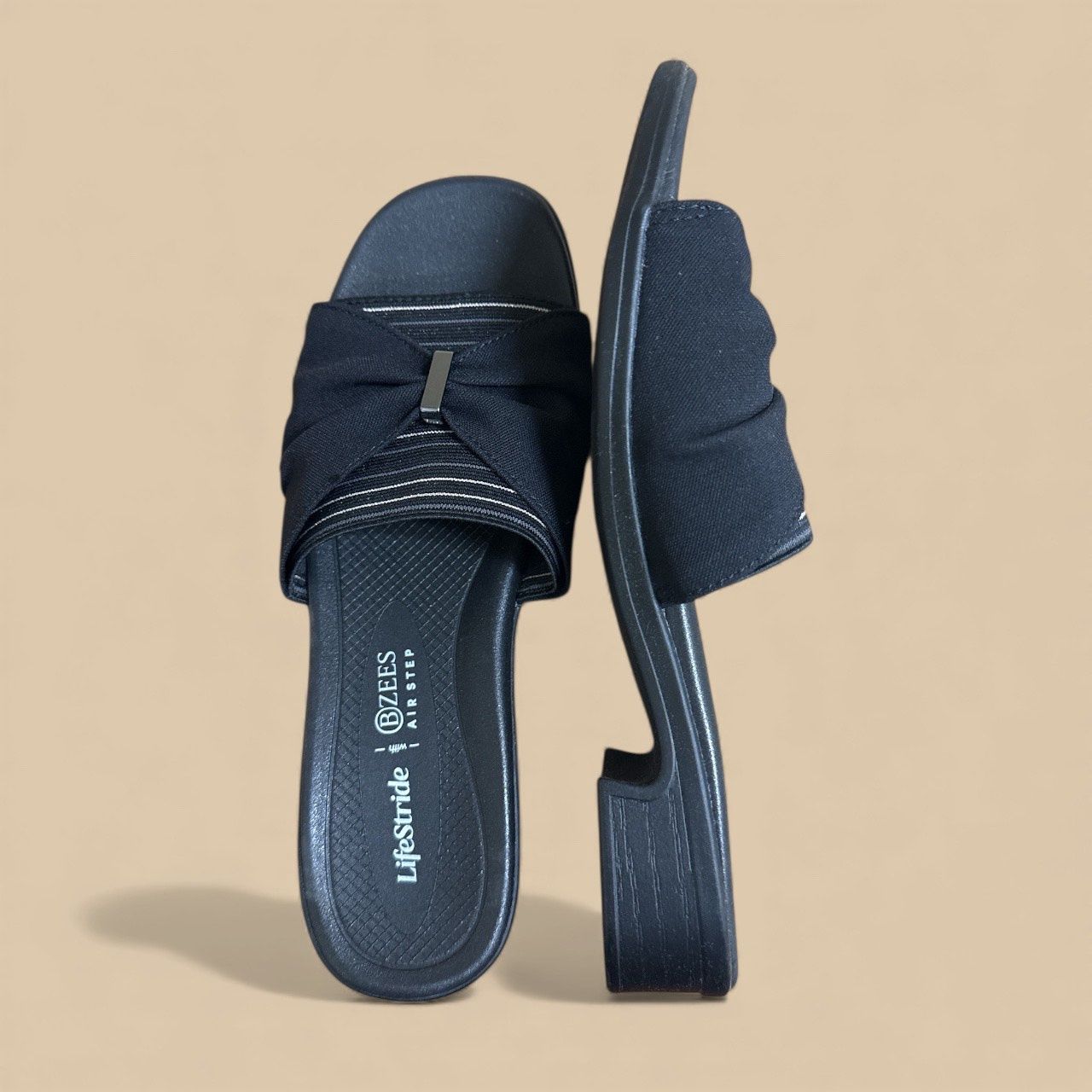 LIFESTRIDE PARADISE SLIDE IN SANDAL