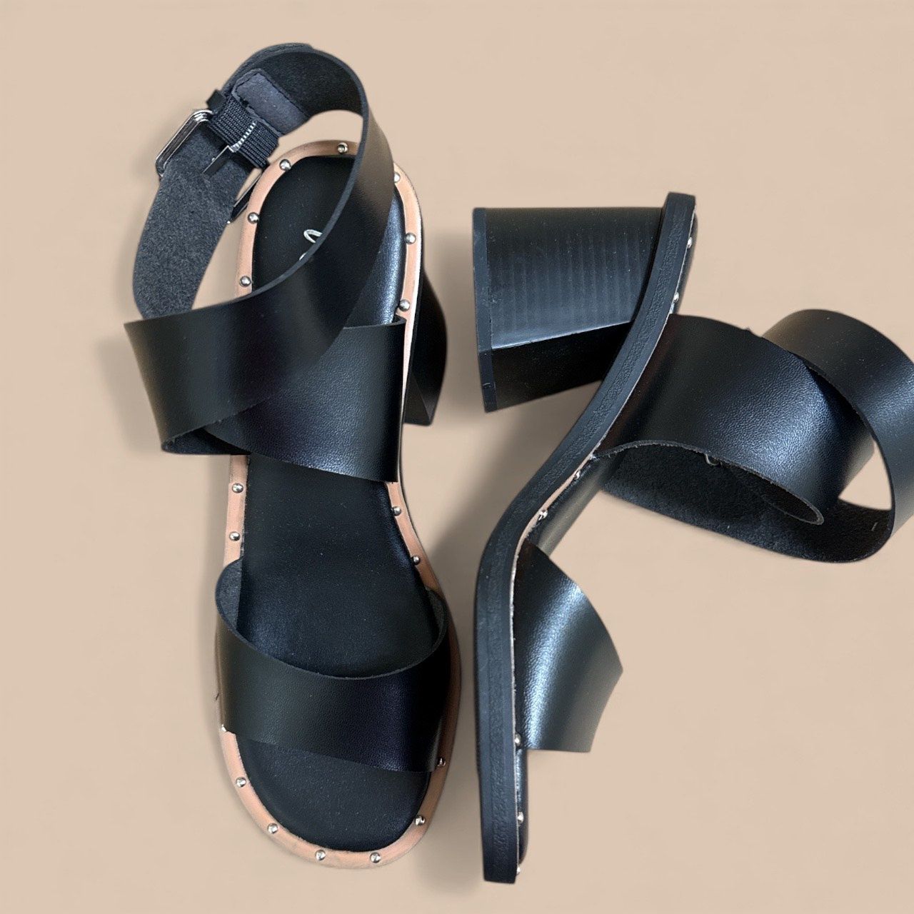 WILD PAIR ELLIAN BLOCK HEEL DRESS SANDAL