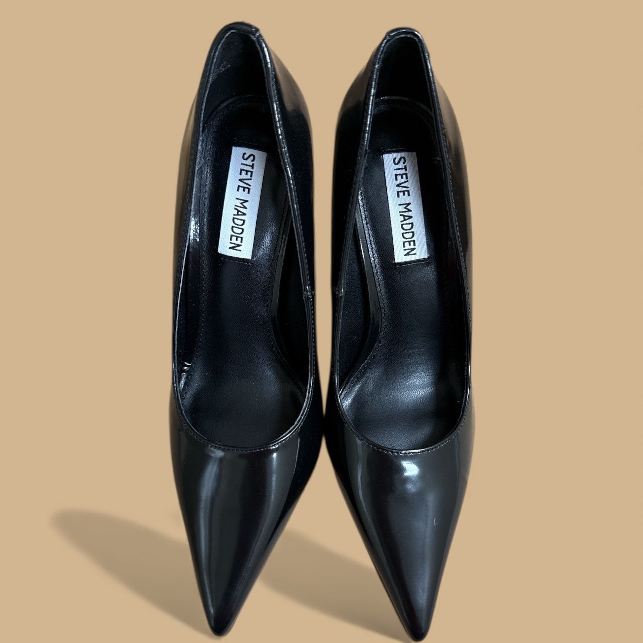 STEVE MADDEN REYA POINTED TOE PUMP