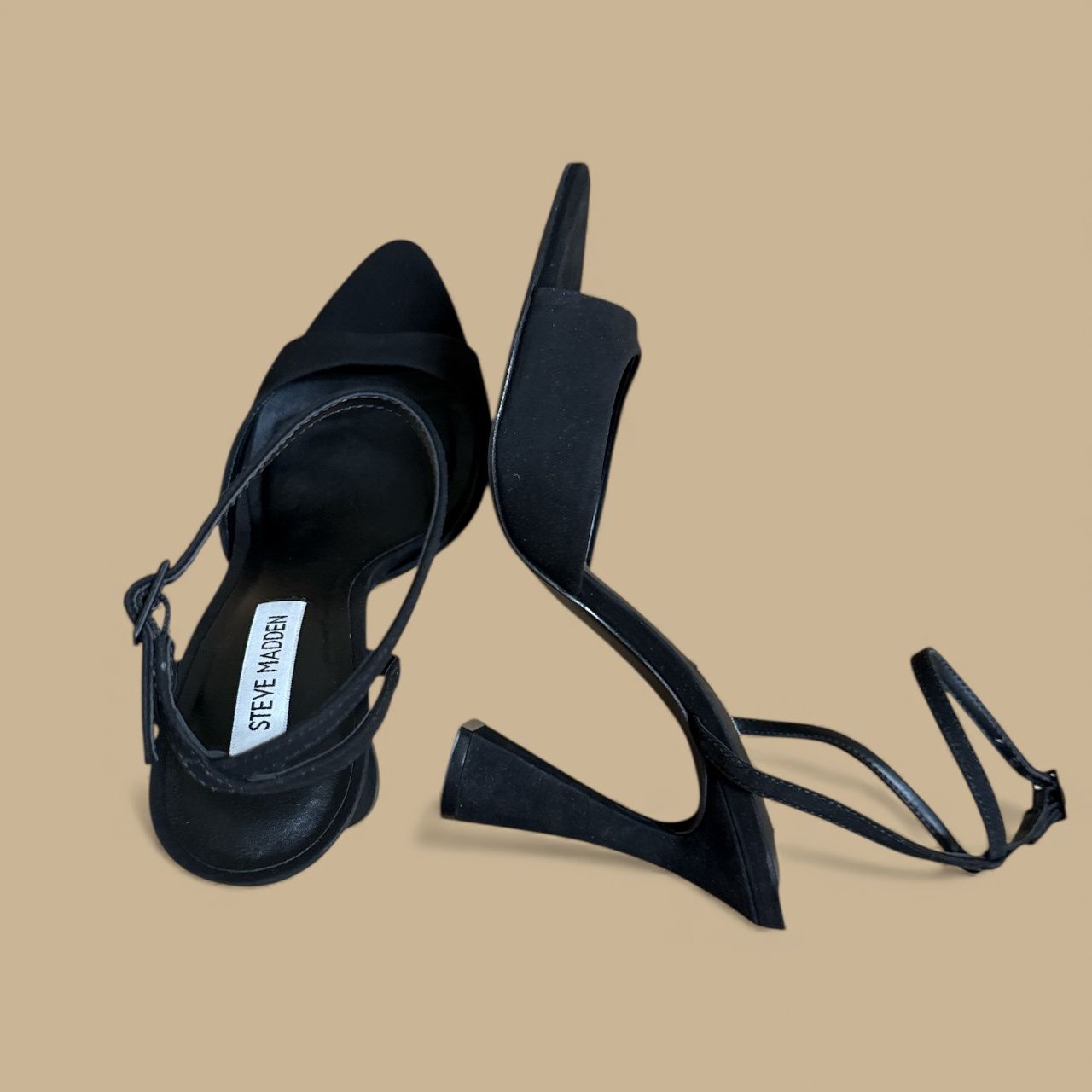 STEVE MADDEN BEKI FLARED HIGH HEEL