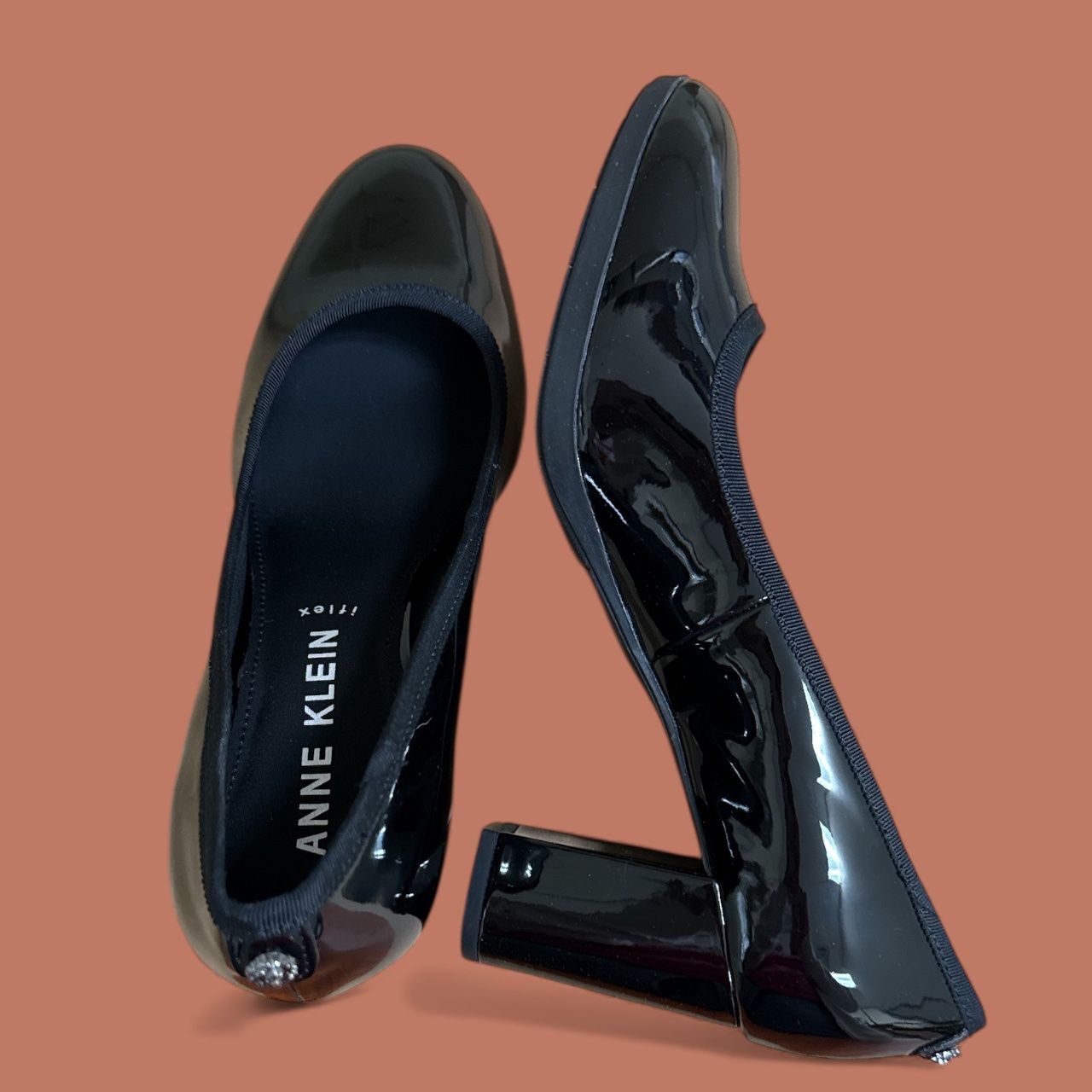 ANNE KLEIN CASTANA ROUND TOE BLOCK HEEL PUMP, Colour: BLACK, Size: 8.5 M