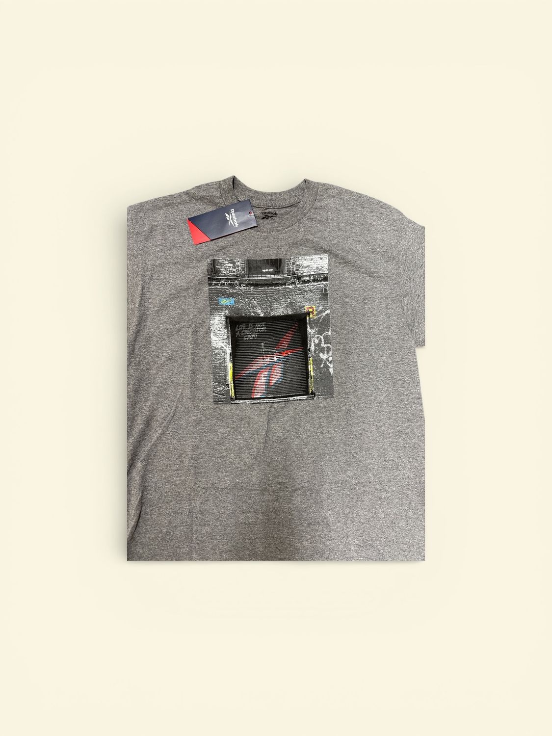 REEBOK MEN'S GRAPHIC TEE