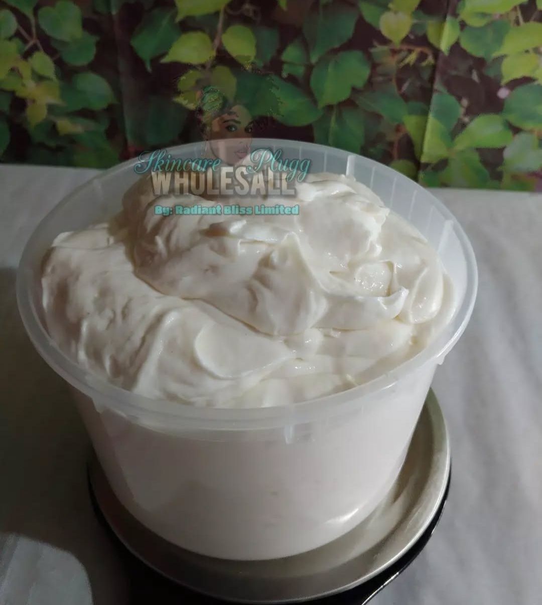 Snow white triple strength body cream