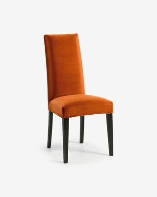 Silla Freda terciopelo naranja y patas de madera maciza de haya acabado negro