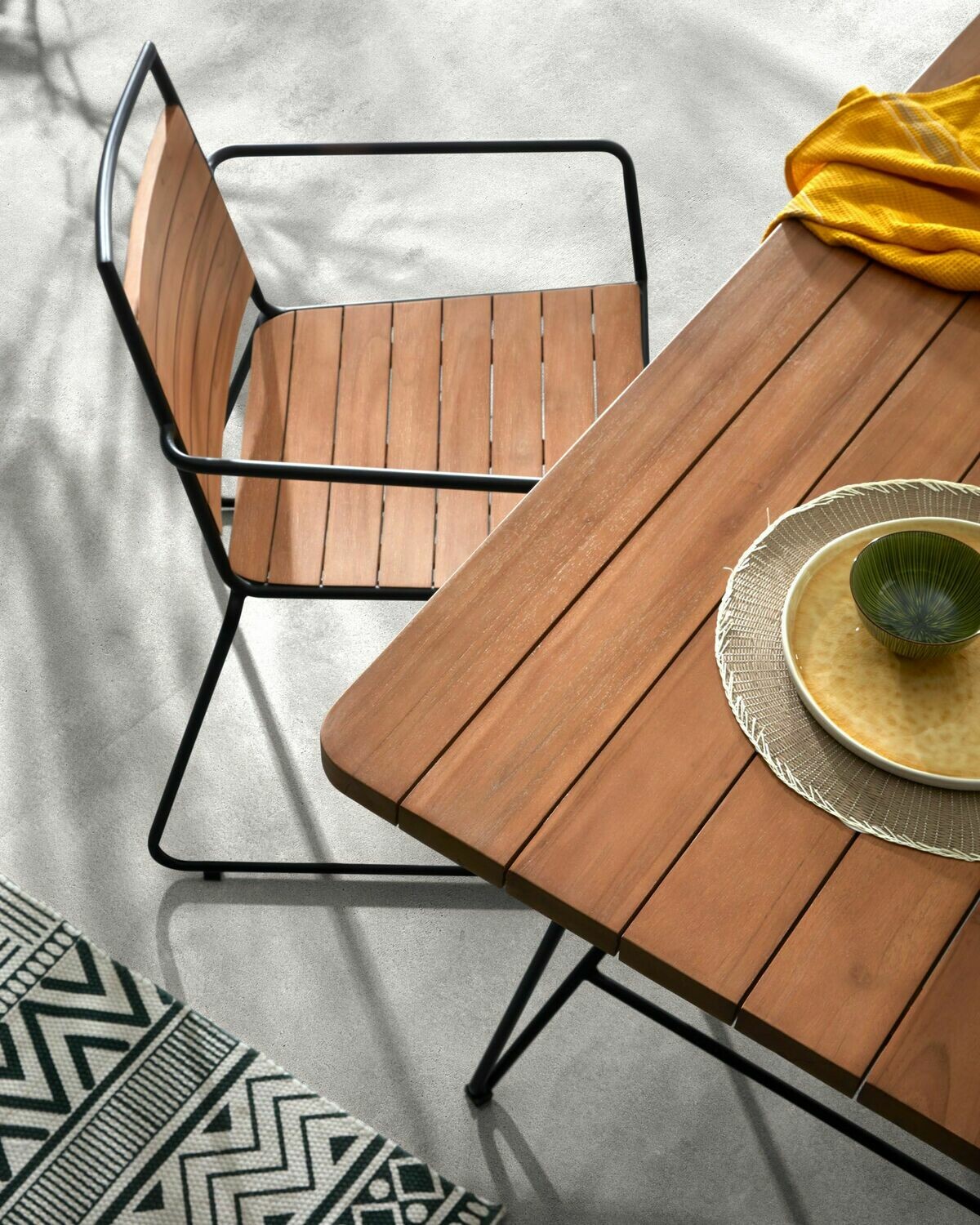 Silla de exterior Komfort madera maciza de teca y acero galvanizado