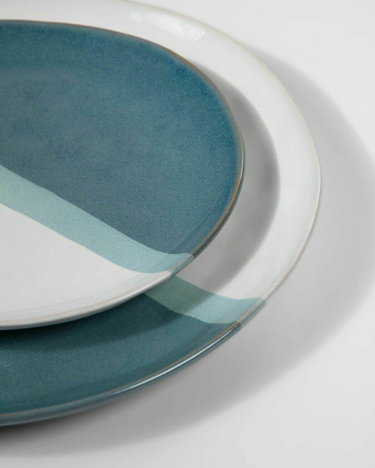 Plato de postre Nelba blanco y azul