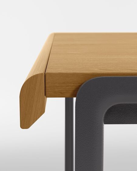Mesa extensible Nadyria chapa de roble patas de acero acabado negro 120 (160) x 80 cm