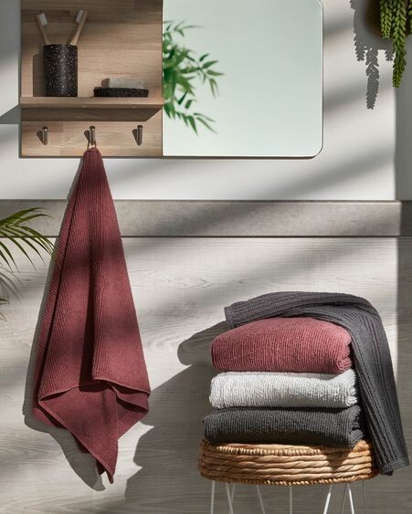 Alfombra de baño Miekki gris oscuro 40 x 60 cm