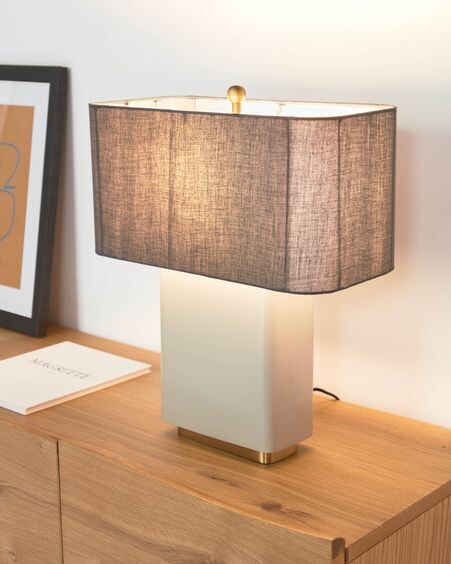 Lámpara de mesa Clelia de metal con acabado pintado beige y gris oscuro
