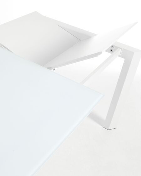 Mesa extensible Axis de cristal blanco y patas de acero acabado blanco 120 (180) cm