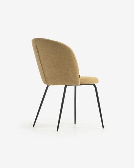 Silla Anoha mostaza y metal con acabado negro