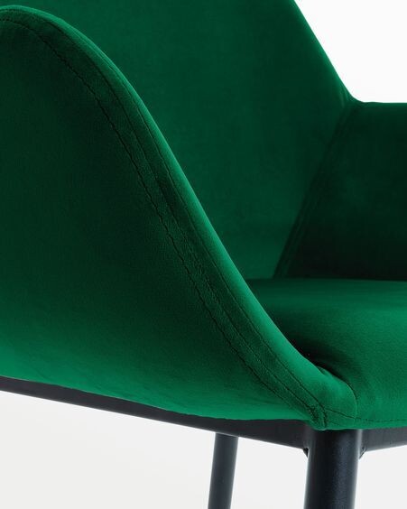 Silla Konna de terciopelo verde y patas de acero acabado pintado negro