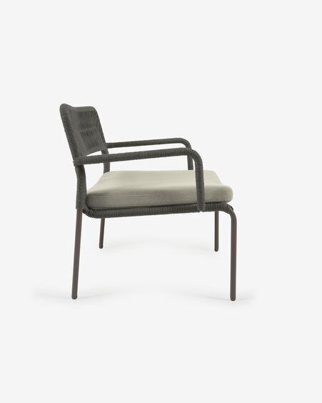 Sillón Cailin de cuerda verde y patas de acero galvanizado pintado en verde oscuro