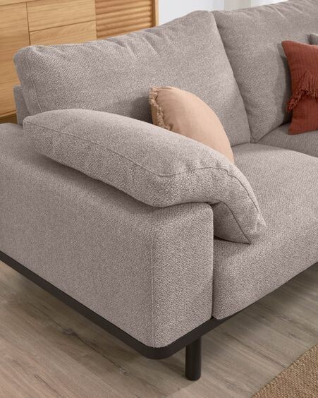 Sofá Noa 3 plazas beige con patas acabado oscuro 230 cm