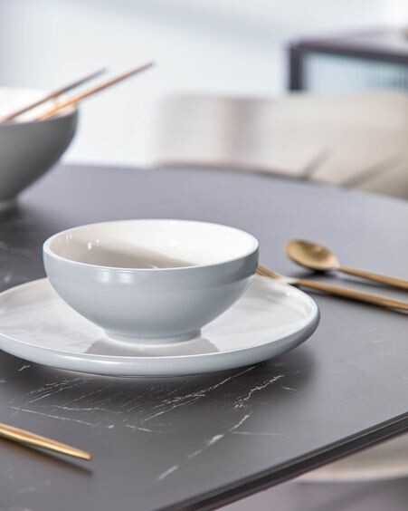 Bol Sadashi pequeño de porcelana blanco y gris