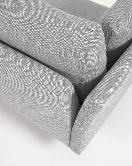 Sofá Gilma 2 plazas gris claro y patas acabado natural 170 cm