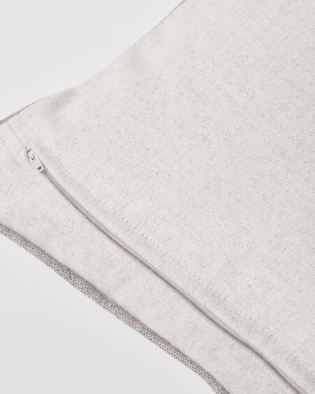 Funda cojín Alcara blanco con borde gris 45 x 45 cm