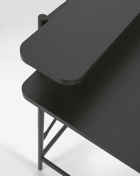 Escritorio Galatia de melamina negro y patas de acero con acabado negro 120 x 60 cm