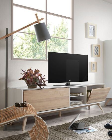 Mueble TV Eunice 2 puertas de chapa de fresno y lacado blanco 174 x 56 cm