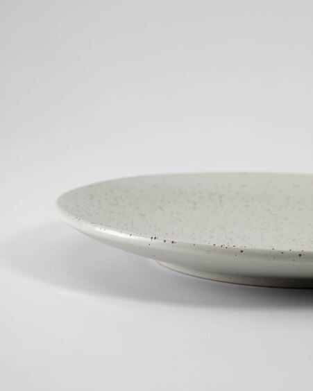 Plato plano Aratani de cerámica gris claro