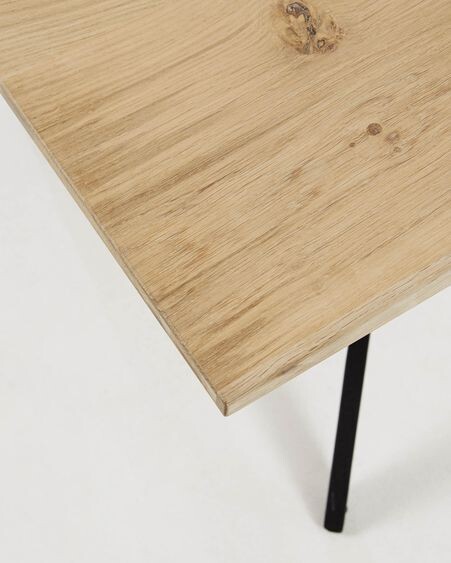 Mesa Amethyst de chapa roble blanqueado y patas acero acabado negro 160 x 90 cm