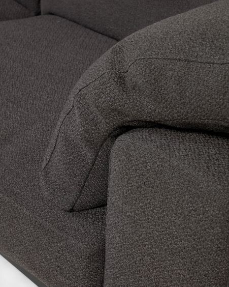Sofá Noa 3 plazas con cojines gris patas acabado natural 230 cm