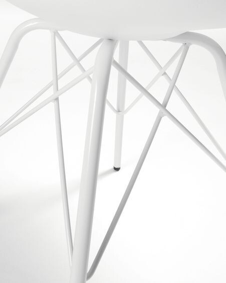 Silla Ralf blanco con patas de metal