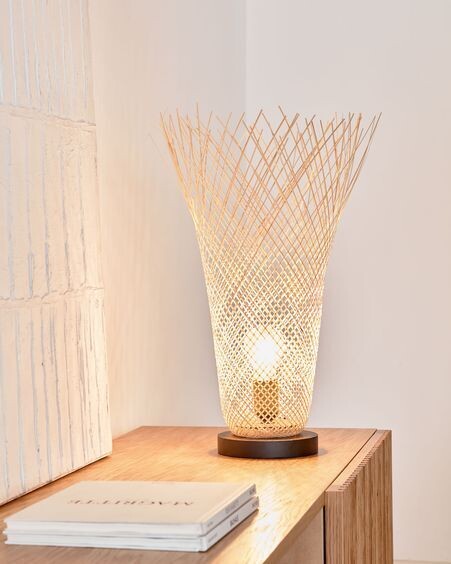 Lámpara de mesa Citalli de bambú con acabado natural