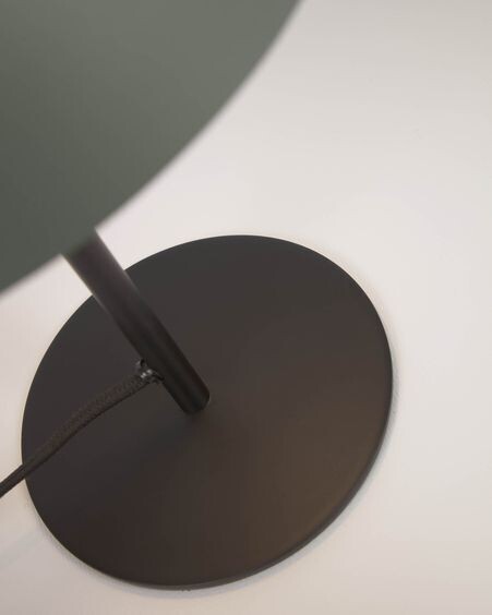 Lámpara de mesa Aleyla de metal con acabado verde