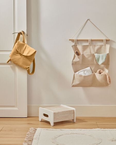 Colgador con bolsillos Niale 100% algodón orgánico (GOTS) beige