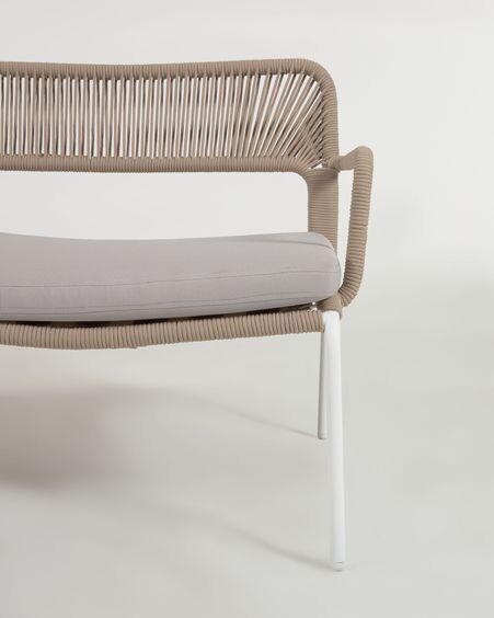 Sofá Cailin 2 plazas cuerda beige patas de acero galvanizado blanco 150 cm