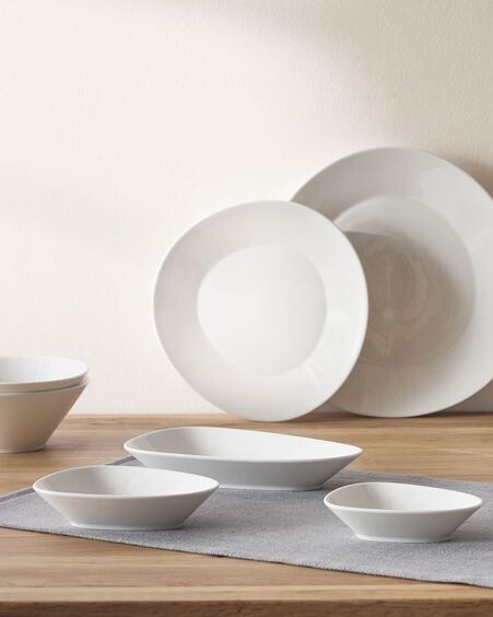 Plato plano ovalado Pierina porcelana blanco