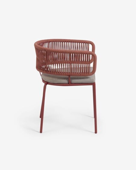Silla Nadin de cuerda terracota y patas de acero galvanizado