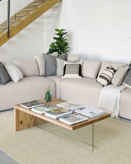 Mesa de centro Tulsi madera maciza de roble y cristal 120 x 70 cm
