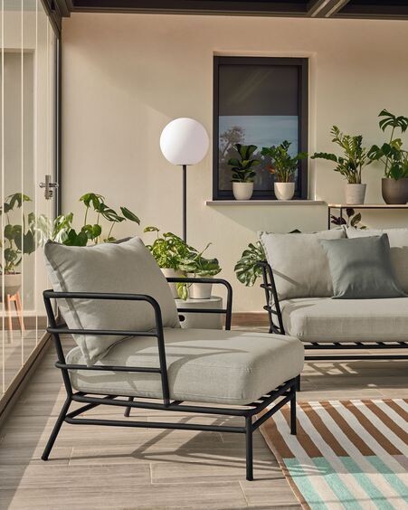 Sillón Mareluz de acero negro