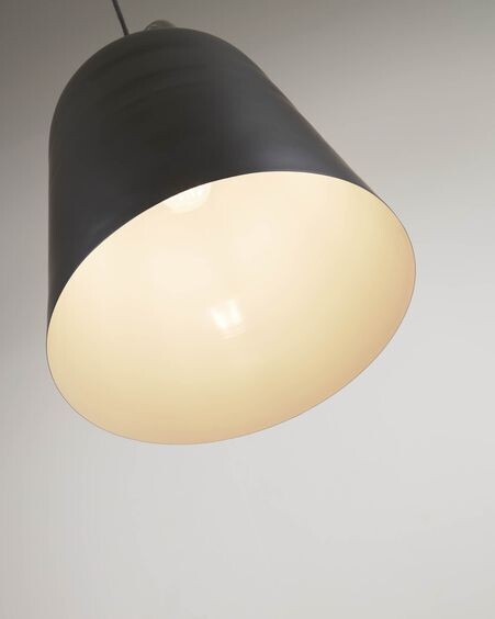 Lámpara de techo Daian de metal con acabado pintado negro